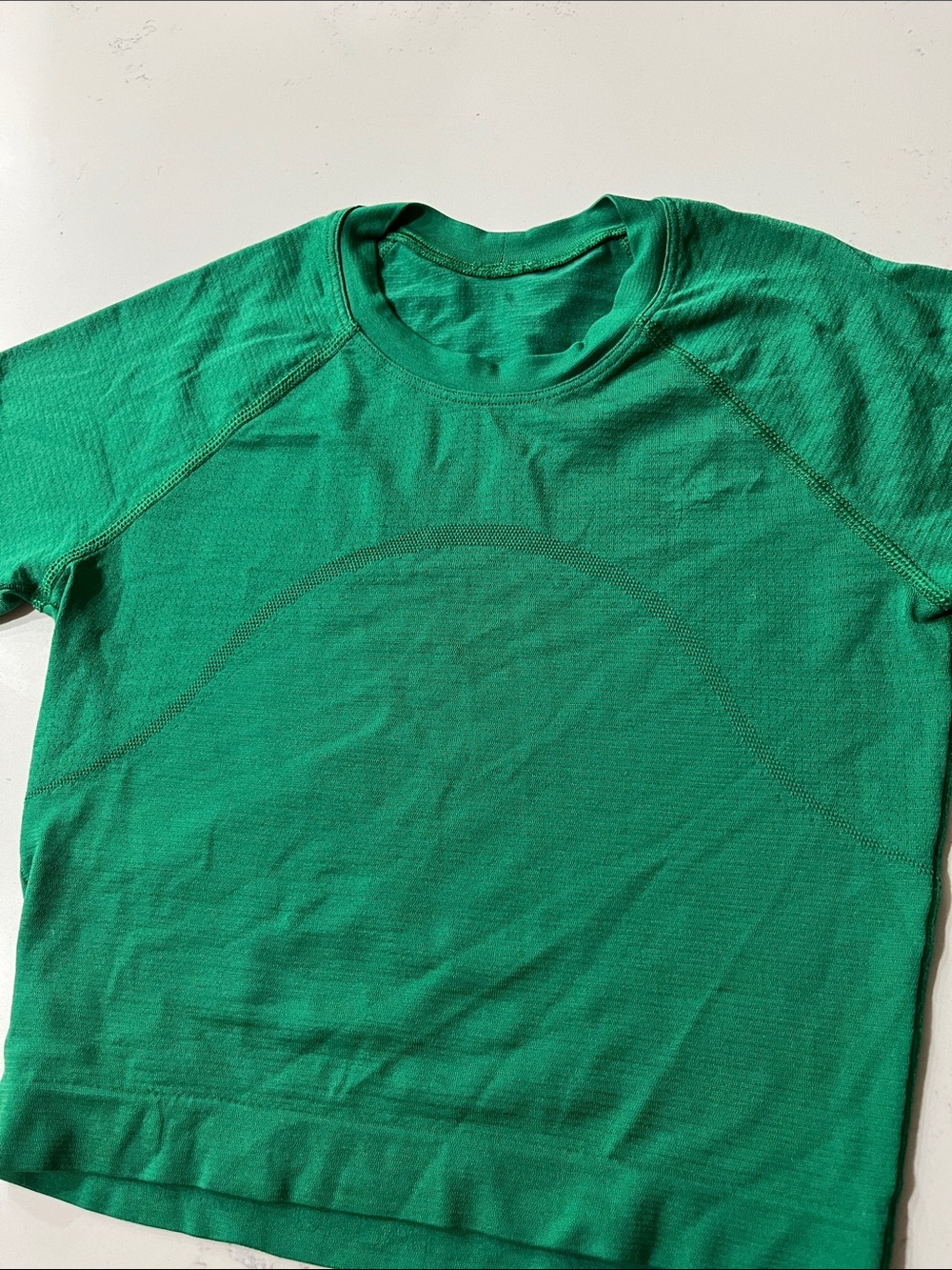 lululemon athletica Emerald Green Short Sleeve Performance Tee - Picture 3 of 3